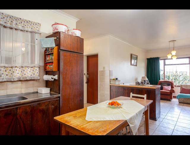 3 BEDROOM FREESTANDING FOR SALE IN BO OAKDALE